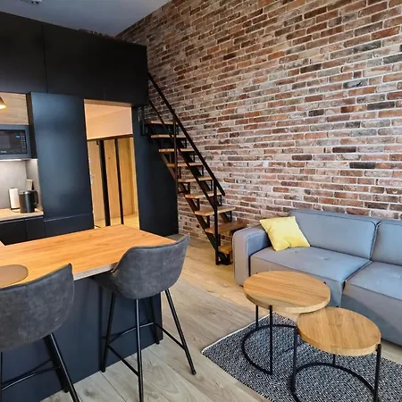 Loft Airport Blisko Lotniska Zarembowicza Lotnisko * Wrocław